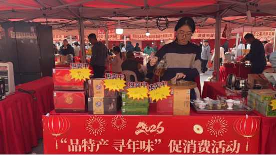 改“亮证上市、农安无忧”市县两级联合开展农产品质量安全承诺达标合格证宣贯活动680